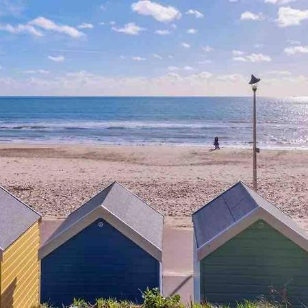 Spacious 4 Bed Rooms, Parking, Garden&Near Parks, Beaches&University Bournemouth Exterior foto